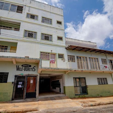 Flat Bem Legal Caldas Novas Exteriör bild